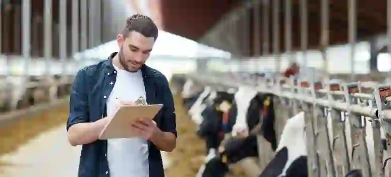 DIPLOMA IN DAIRY MANAGEMENT
